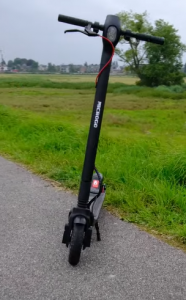AOVO®microgo V2 Electric Scooter for Commute Trip, 30km mileage, APP control security lock, Able to charge smartphone anywhere photo review